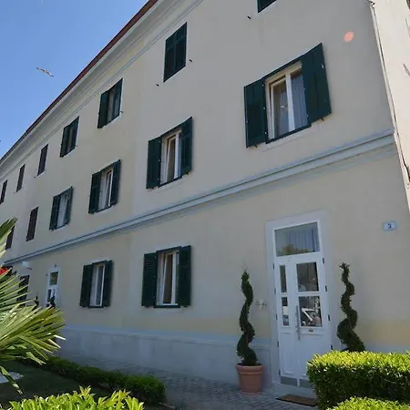 Apartment Rossella 1