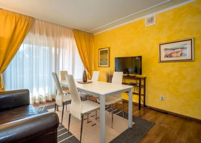 Apartments With Pool Villa Rossella 1 * Rovinj
