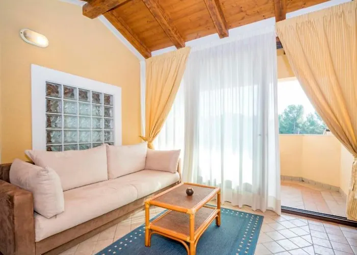 Apartamento Apartments With Pool Villa Rossella 1 Rovinj