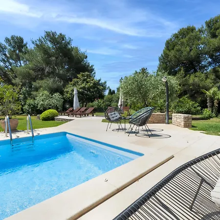 With Pool Rossella 1 * Rovinj