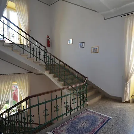 Rossella 1 Apartament *