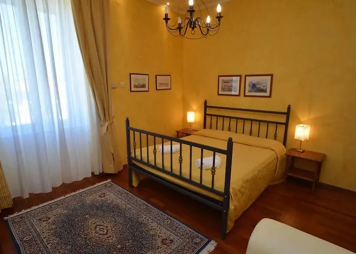 Apartments With Pool Villa Rossella 1 Rovinj