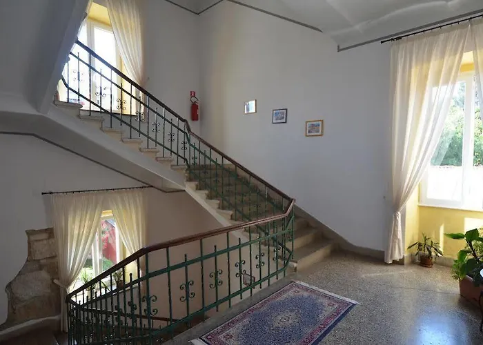 Apartments With Pool Villa Rossella 1 Apartman *