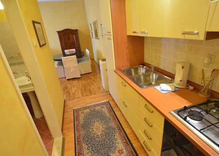 Apartments With Pool Villa Rossella 1 Apartman