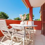 With Pool Rossella 1 Apartment