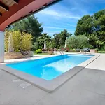 Apartment With Pool Rossella 1 Rovinj