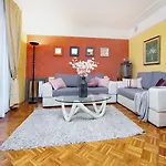 Apartment With Pool Rossella 1